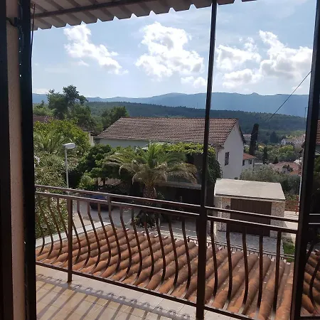 Apartment Volak Jelsa (Hvar)